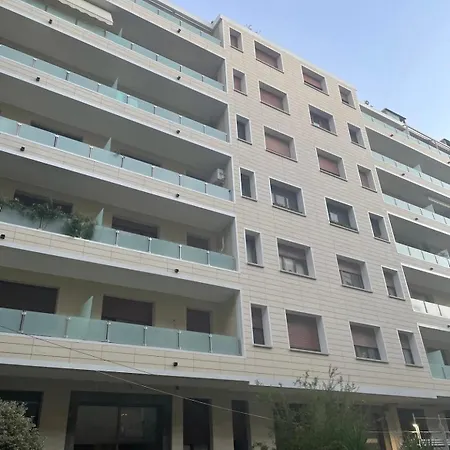 15 Min From Duomo, Located Citylife Spacious Flat